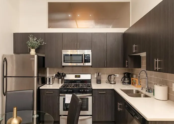 Fully Equipped 2br In South Loop With Optional Parking And Gym Access Near Mccormick Place & Lakefront Attractions * Chicago